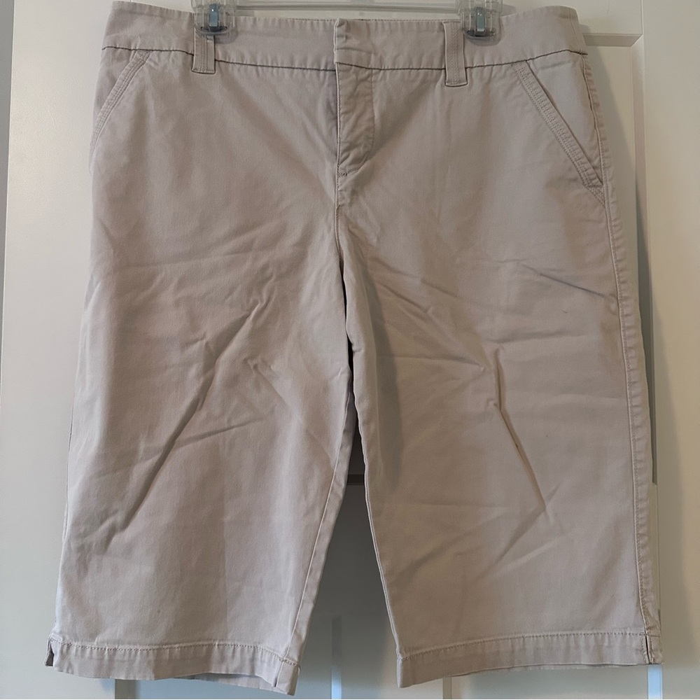 Sonoma Khaki Bermuda Shorts Size 14 Cotton Blend 14.5” Inseam Casual